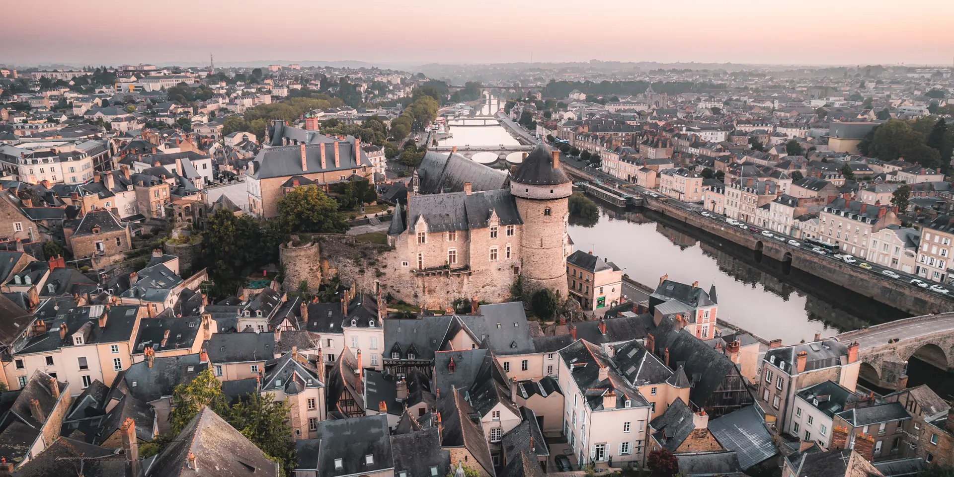 Centre Ville De Laval